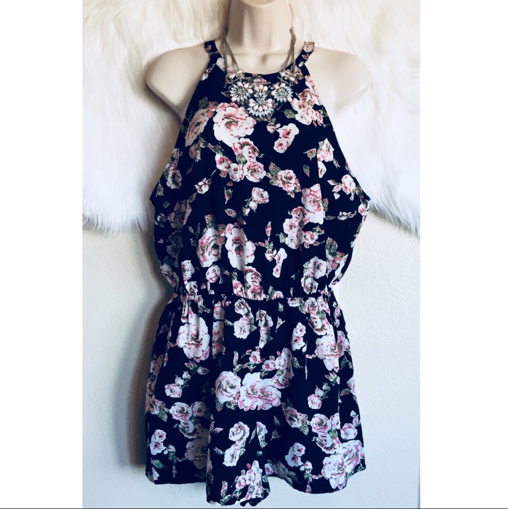 One Clothing Women’s Romper Floral Print Size L